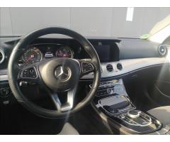 Mercedes-Benz Třídy E 2,0 Avantgarde  E 220 d  4MATIC - 13