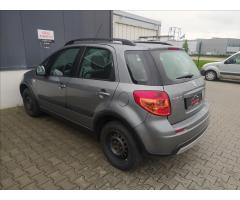 Suzuki SX4 1,6 VVT  4x4 Style - 6