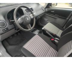 Suzuki SX4 1,6 VVT  4x4 Style - 11