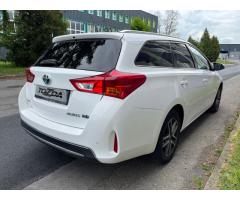 Toyota Auris 1,8i Hybrid /servis.kn. / - 5