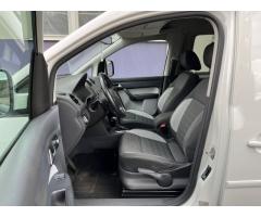 Volkswagen Caddy Cross 1,6 TDI / DSG / servis.k - 11