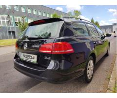 Volkswagen Passat 2,0 TDI Bluemotion/servis.kn. - 38