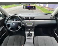 Volkswagen Passat 1,9 TDi Combi + sada pneu - 26