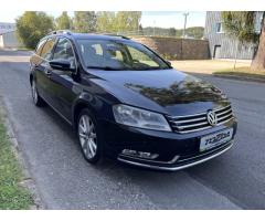 Volkswagen Passat 2,0 TDI Highline servis.kn. - 6