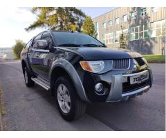 Mitsubishi L200 Warrior 2,5 Di-D 4WD automat - 6