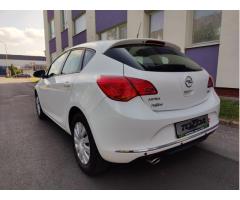 Opel Astra 2,0 CDTi /servis.kn./ 121 kW / - 3