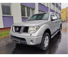 Nissan Navara 2,5 DCi 4x4 / automat / - 1