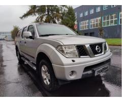 Nissan Navara 2,5 DCi / automat / - 6