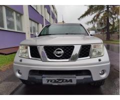 Nissan Navara 2,5 DCi 4x4 / automat / - 7