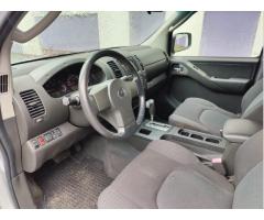 Nissan Navara 2,5 DCi 4x4 / automat / - 8