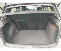 Volkswagen Golf 1,6i - 12