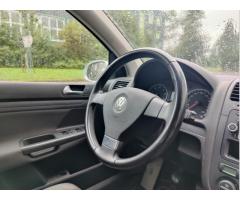 Volkswagen Golf 1,6i - 16