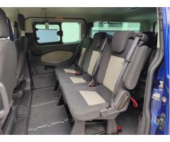 Ford Tourneo Custom 2,2 TDCi / 8míst / - 13