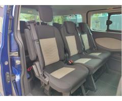 Ford Tourneo Custom 2,2 TDCi / 8míst / - 18