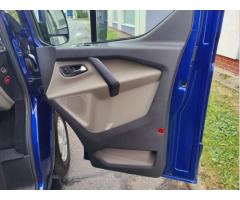 Ford Tourneo Custom 2,2 TDCi / 8míst / - 21