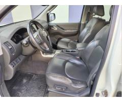 Nissan Navara 2,5 dCi 4WD / PRO 4X / 140 kW - 6