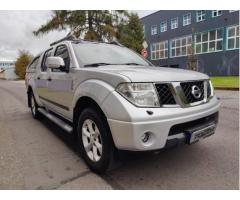 Nissan Navara 2,5 DCi 4WD /servis/ hardtop / - 6