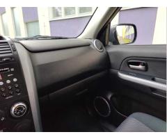 Suzuki Grand Vitara 2,0i 16V 4WD / DPH / - 24