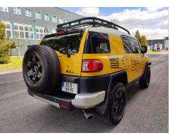 Toyota FJ Cruiser 4,0 VVT-i V6 4WD - 5