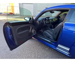 Volkswagen Beetle 2,0 TDI TOP /panorama/servis - 10