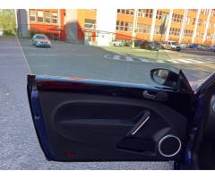 Volkswagen Beetle 2,0 TDI TOP /panorama/servis - 11