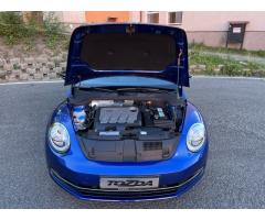 Volkswagen Beetle 2,0 TDI TOP /panorama/servis - 31