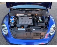 Volkswagen Beetle 2,0 TDI TOP /panorama/servis - 32