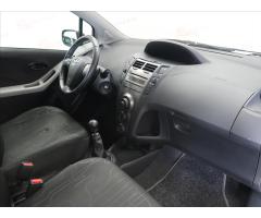 Toyota Yaris 1,3 VVT-i 74KW Cool+ - 12