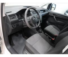 Volkswagen Caddy 2,0 TDI BMT pěkný stav! - 10