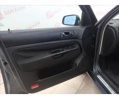 Volkswagen Golf 2,0 i 85KW "Edition" AUTOMAT - 10