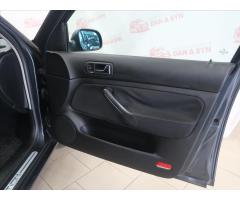 Volkswagen Golf 2,0 i 85KW "Edition" AUTOMAT - 12