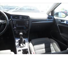 Volkswagen Golf 2,0 TDI 110 kW Highline - 14