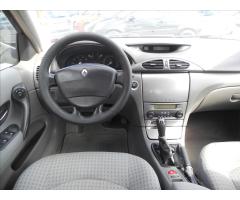 Renault Laguna 1,8 88Kw 16V RXT - 13