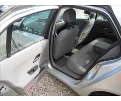 Renault Laguna 1,8 88Kw 16V RXT - 15