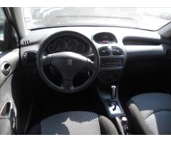 Peugeot 206 1,4 55Kw Style Automat!!! - 13