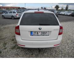 Škoda Octavia 2,0 TDI 103Kw CR Ambiente - 7