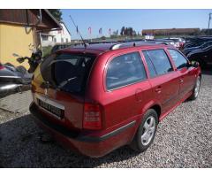 Škoda Octavia 1,6 i 75Kw Tour Combi - 6