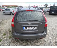 Hyundai i30 1,4 i CVVT 80Kw LPG!!! - 7