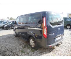 Ford Tourneo Custom 2,2 TDCi 92kW 8 míst!!! - 8