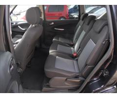 Ford S-MAX 2,0 TDCi 103kW 7míst - 16