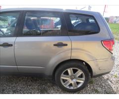 Subaru Forester 2,0 D 108Kw Active - 9