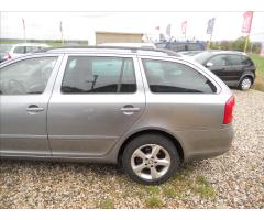 Škoda Octavia 2,0 TDI 103Kw 4x4 Combi - 9