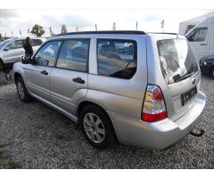 Subaru Forester 2,0 X Active 116Kw - 8