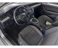 Volkswagen Passat 2,0   TDI 110kW,DSG,HIGHLINE - 7