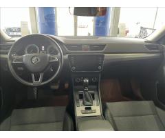 Škoda Superb 2,0 TDI 110kW Style  1MAJ,SERVISKA,ČR,DSG - 31