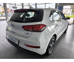 Hyundai i30 1,0   T-GDI88kW,ČR,1.MAJITEL,ZÁRUKA - 6