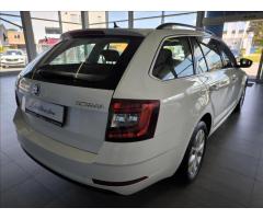 Škoda Octavia 2,0   TDI110kW,STYLE,1.M,ČR,SERVISKA - 6