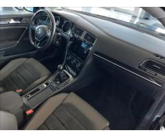 Volkswagen Golf 1,5   TSI 110kW,HIGHLINE,ČR,1.MAJ - 9