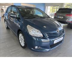 Toyota Verso 2,2   7.míst,2.MAJITEL,ČR - 1