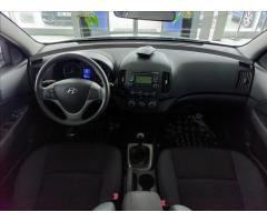 Hyundai i30 1,4   ČR,2.MAJITEL,SERVISKA,KLIMA - 8